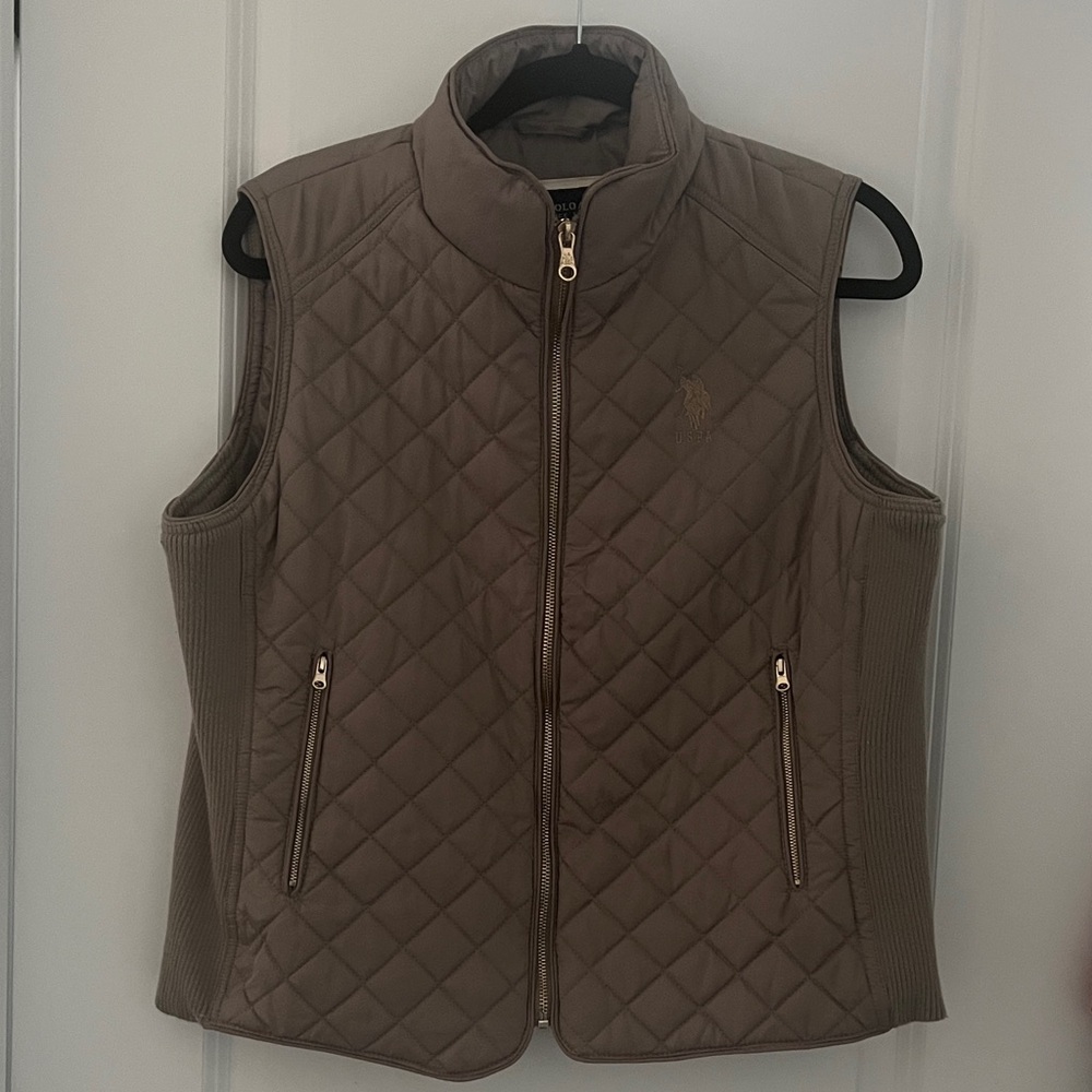 U.S Polo Assn Quilted Dark Gray Vest with Gold Accents
